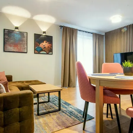 Apartament W&k - Blue - Klimatyzacja, Fv Vat, Parking W Garażu, Blisko Dworca I Centrum, Wi-fi Koszalin