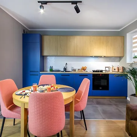 W&k - Blue - Klimatyzacja, Fv Vat, Parking W Garażu, Blisko Dworca I Centrum, Wi-fi