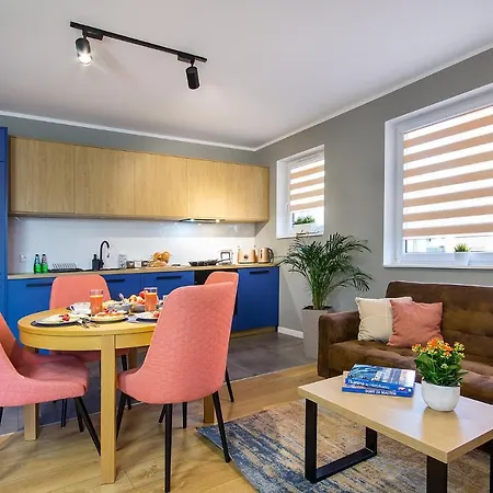 W&K - Blue Suite - Fv Vat, Parking W Garazu, Blisko Dworca I Centrum, Wi-Fi * Koszalin