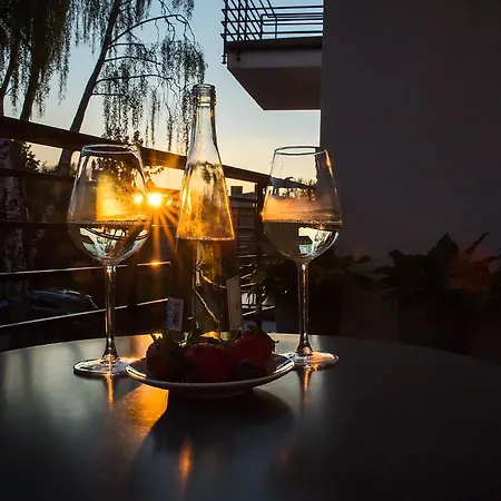 Appartement W&K - Blue Suite - Fv Vat, Parking W Garazu, Blisko Dworca I Centrum, Wi-Fi