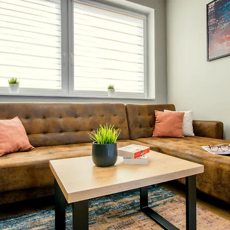 W&K - Blue Suite - Fv Vat, Parking W Garazu, Blisko Dworca I Centrum, Wi-Fi * Koszalin